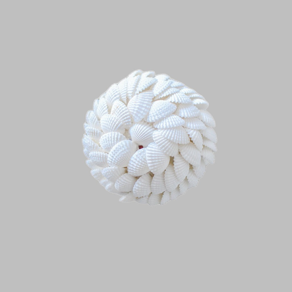 Bali White Ball. Clam Shell