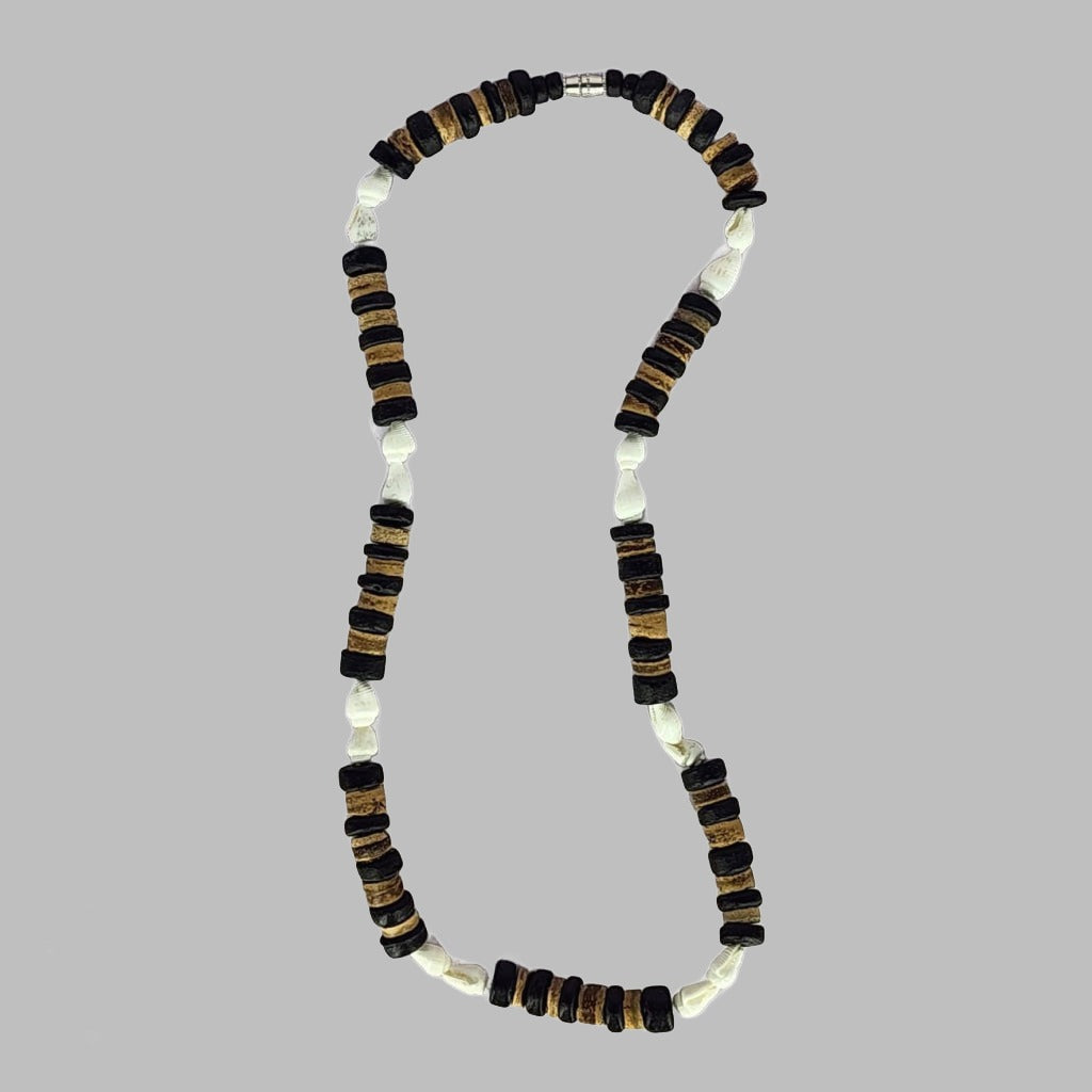 Coco With Litob And Nassa Black Light Brown Necklace