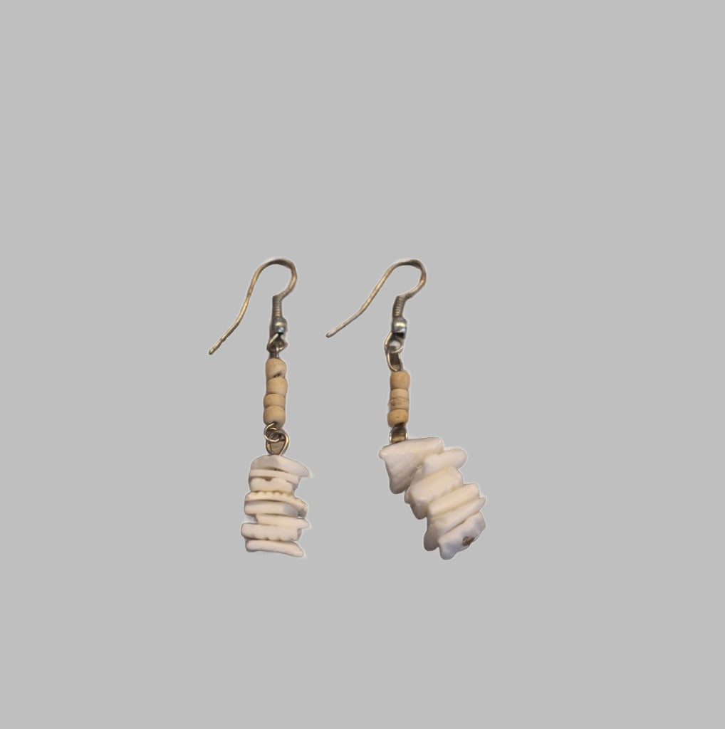 Earring Coco With White Shell