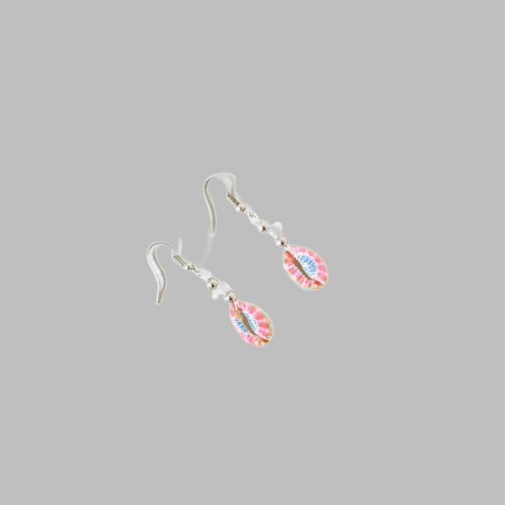 Earing Cowrie With Pink Airbrush Design