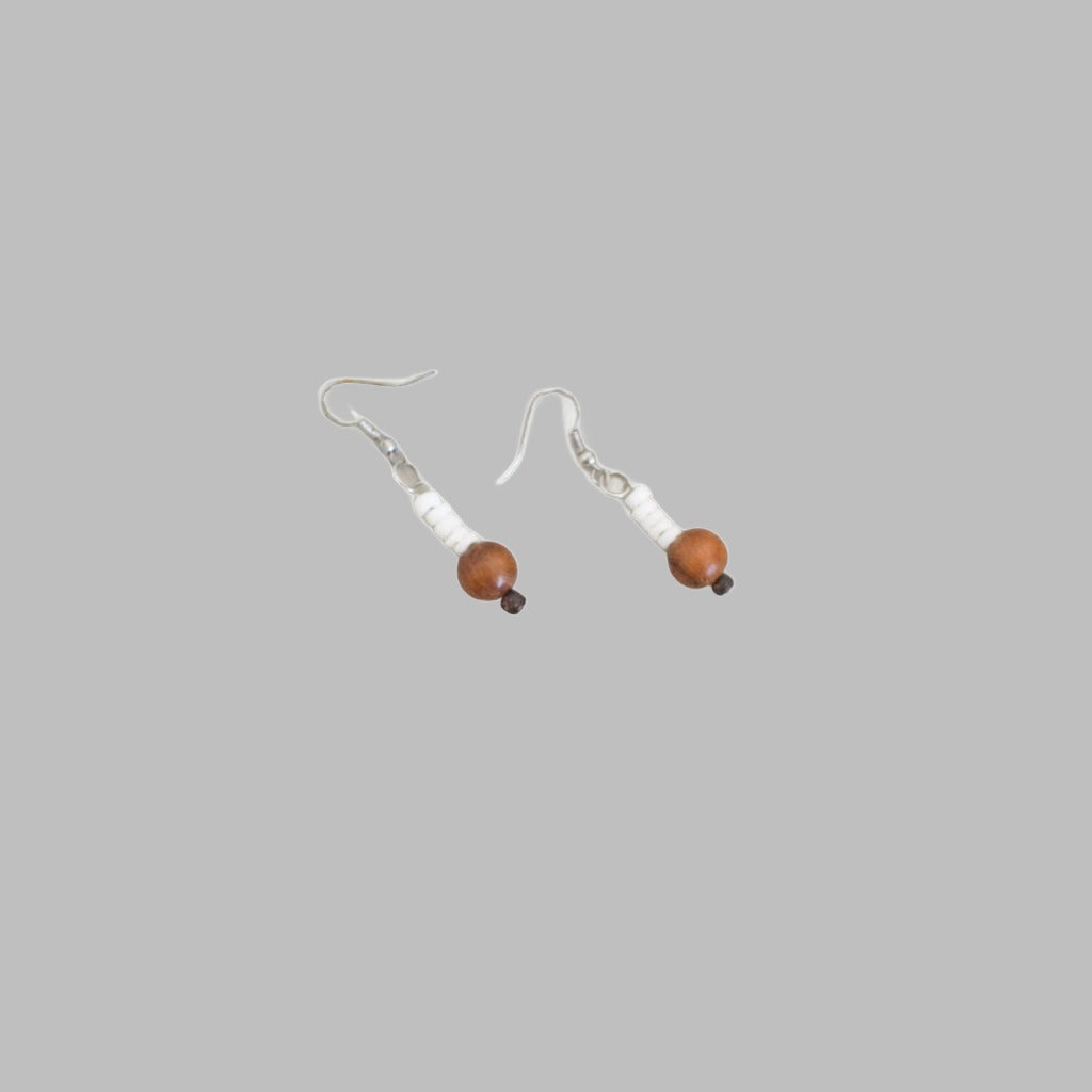 Earring White Shell With Wooden Bead