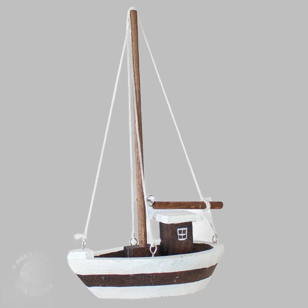 Mini Carved Boat Brown And White