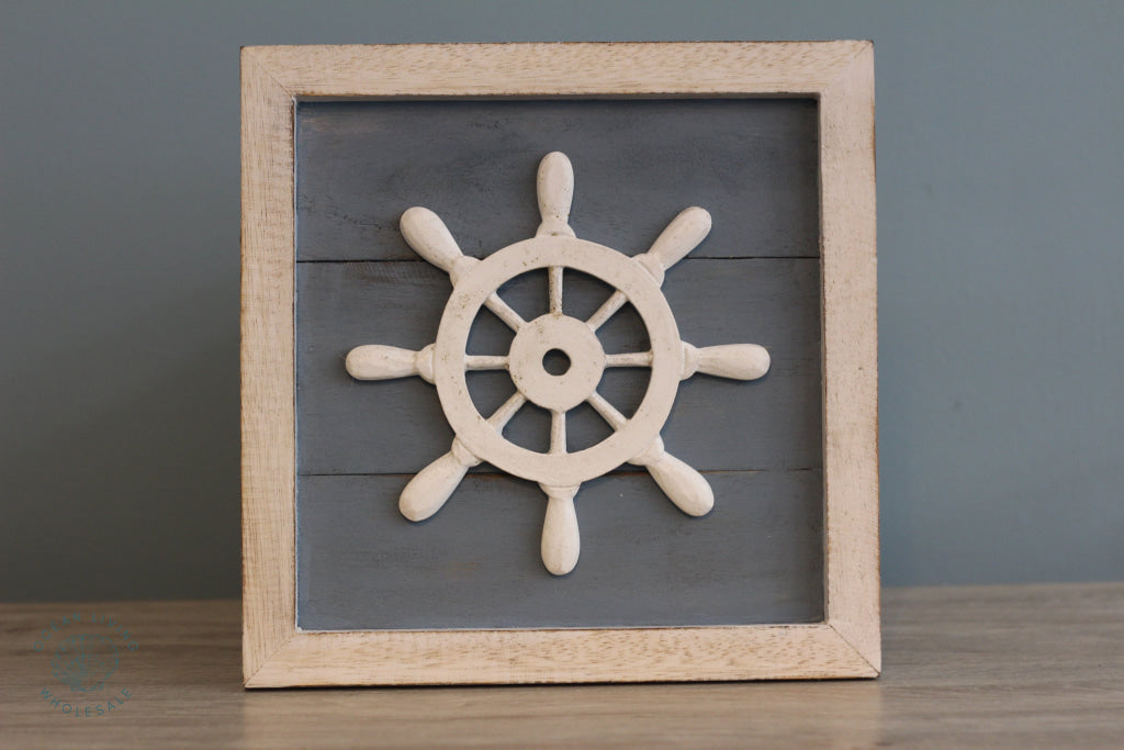 Wooden Board ( 30X30Cm) With Beach Ornament Helm